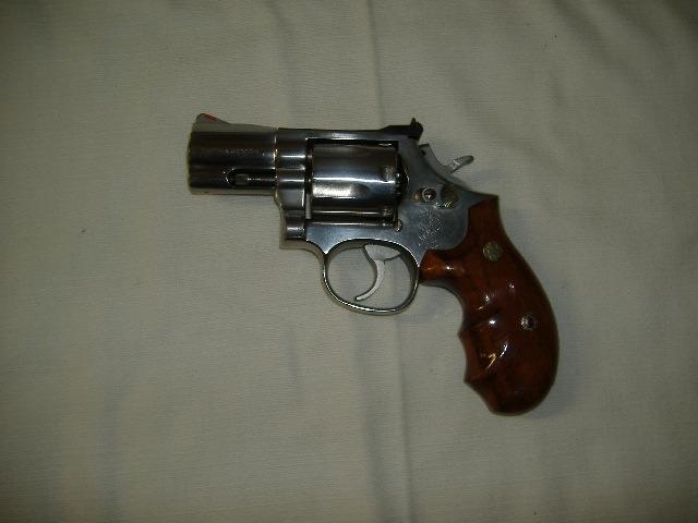 Picture 056.jpg - Smith & Wesson S&W .357 magnum